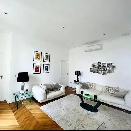 公寓 Cosy Modern Ac Flat
