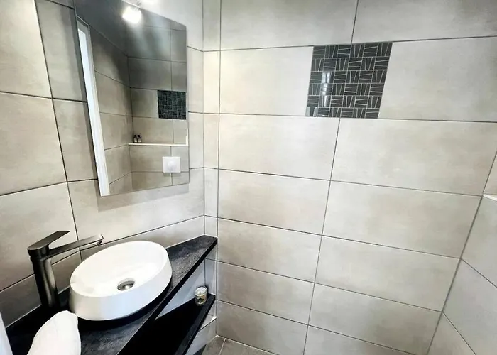 Cosy Modern Ac Flat Apartment Paris